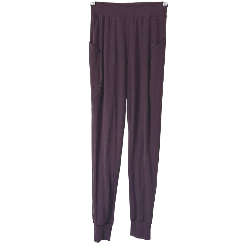 Lululemon Meant To Move Yoga Pant 27" Black Cherry Size 2 W5AUOS *EUC - Picture 2 of 10
